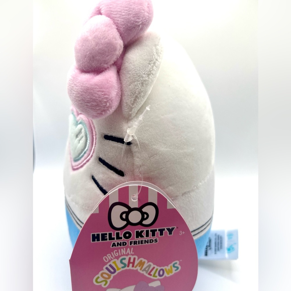 Hello Kitty 8” Sailor Squishmallow - Picture 5 of 11